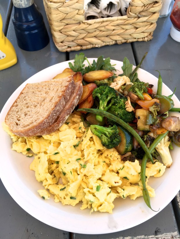 Seasoned eggs and veggies 