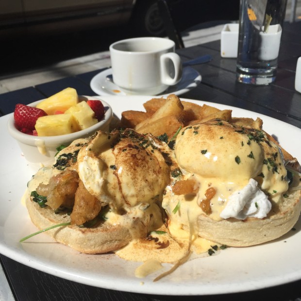 Dirty Hippy (squash blossoms, garlic greens, hollandaise, and truffle oil). 